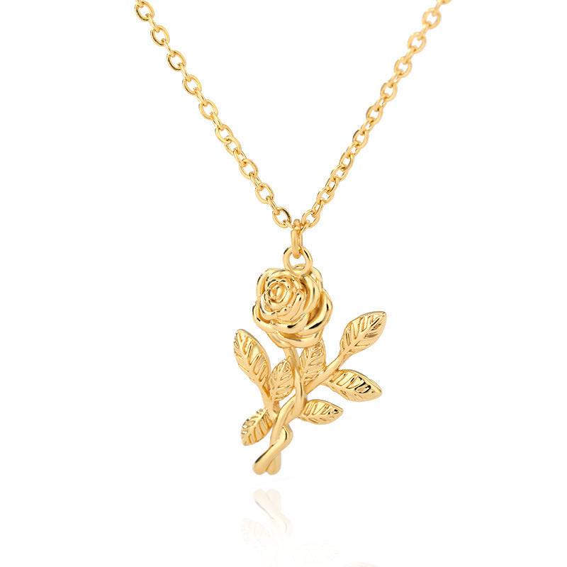 Three-dimensional Rose Necklace